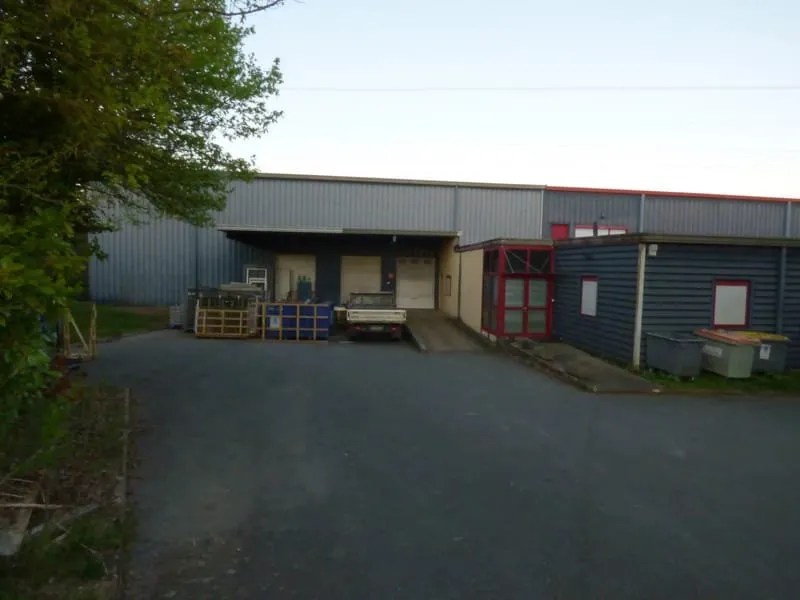 Photo 1