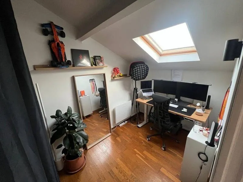 Photo 6
