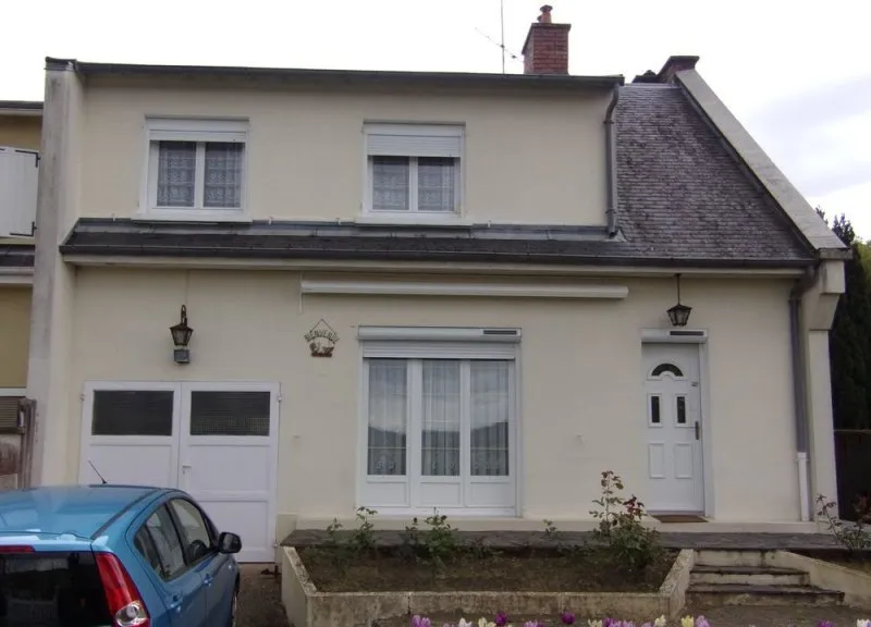 Photo 1