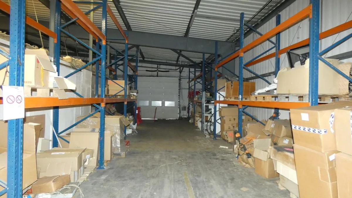 Photo 3