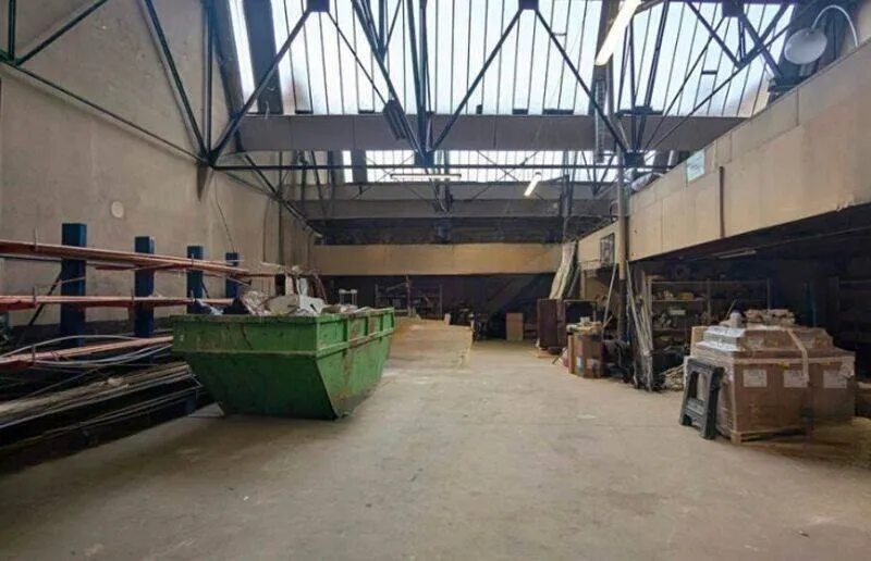 Photo 1