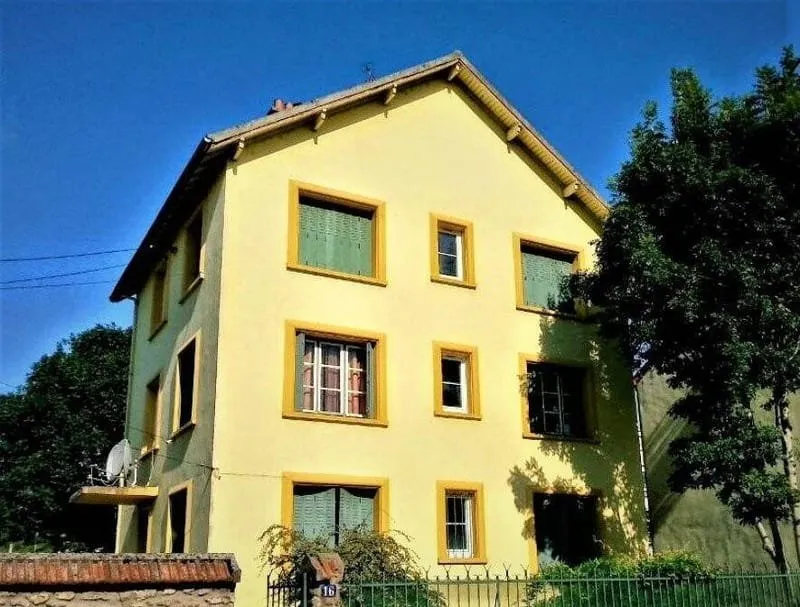 Photo 1