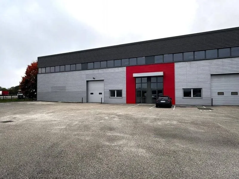 Photo 1