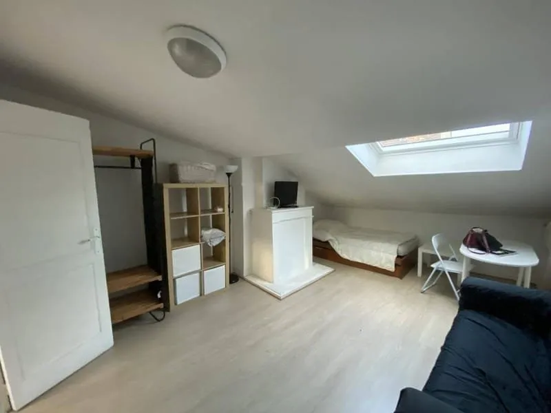 Photo 1
