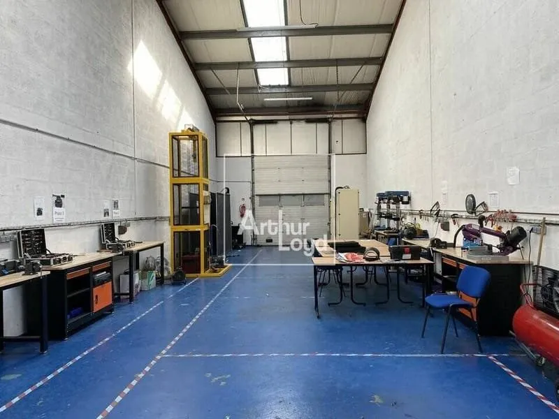 Photo 1