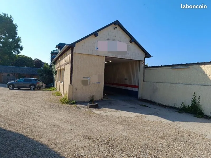 Photo 1