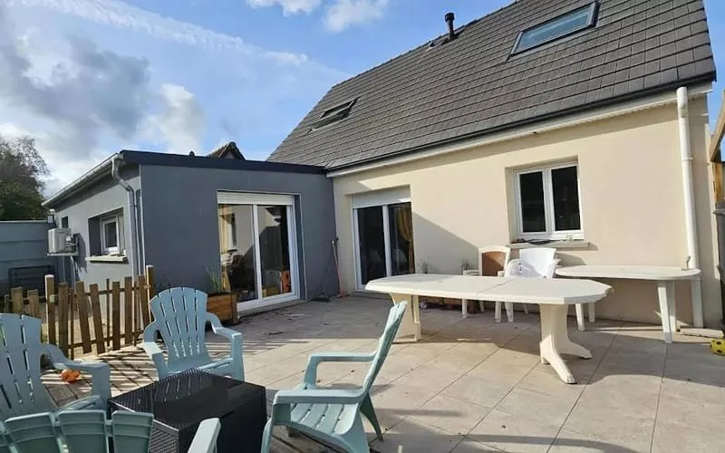Photo 1