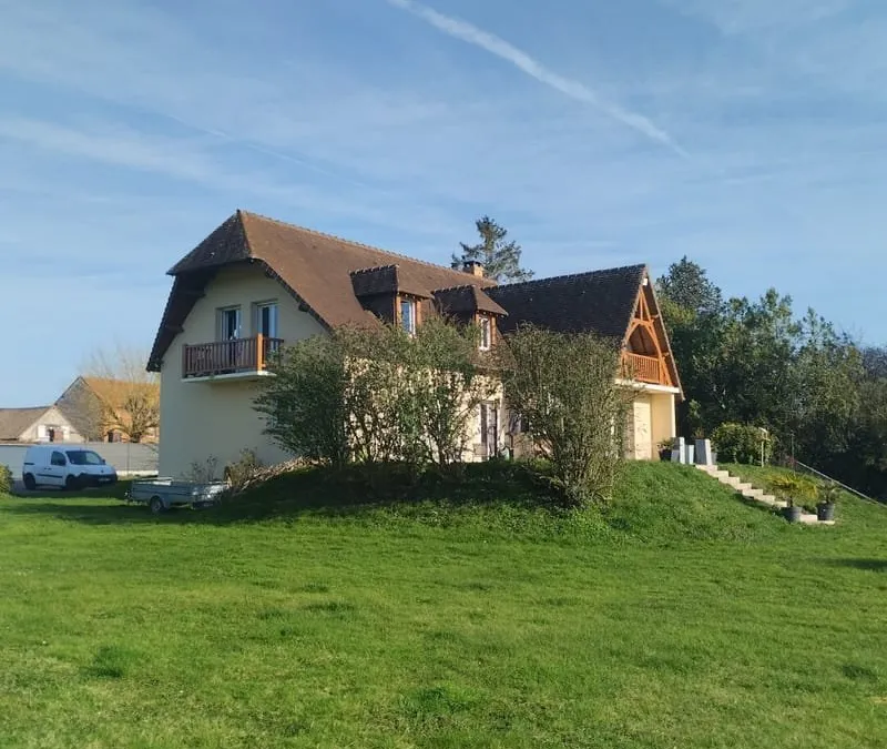 Photo 1