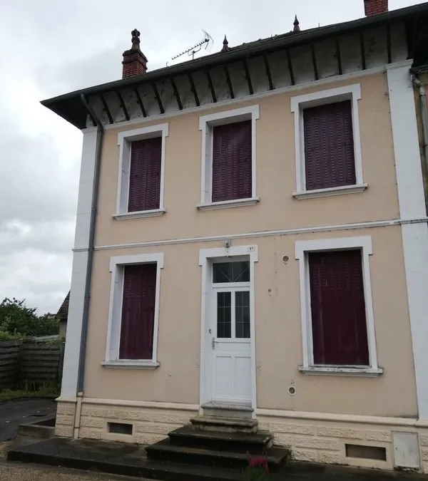 Photo 1