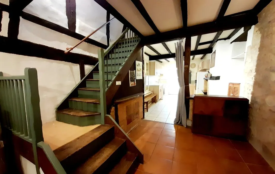 Photo 6