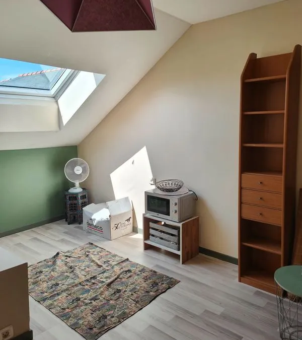 Photo 1