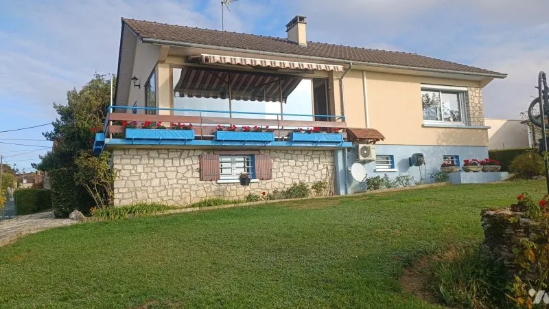 Photo 1