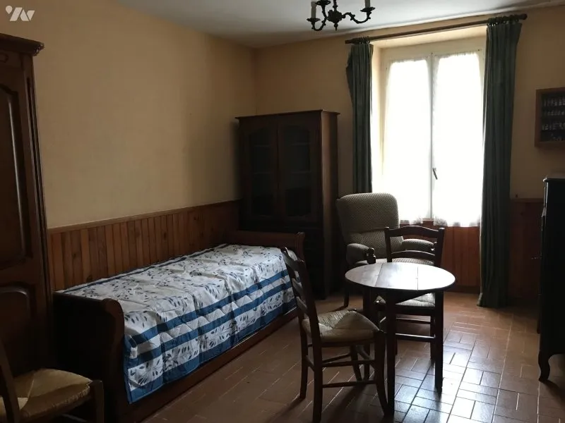 Photo 6