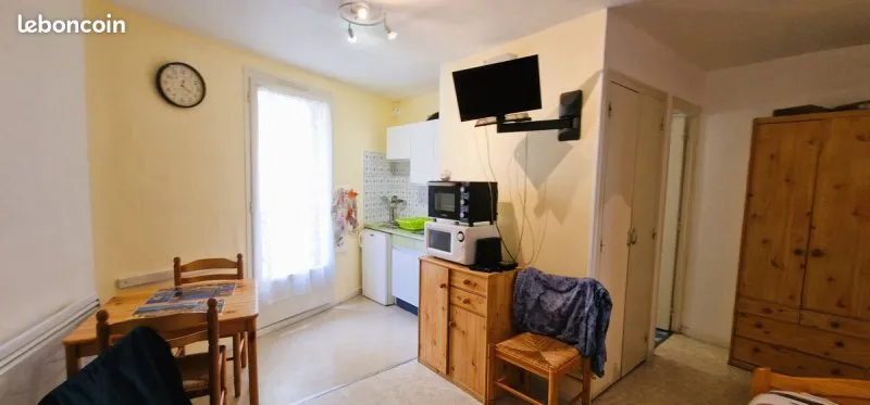 Photo 1