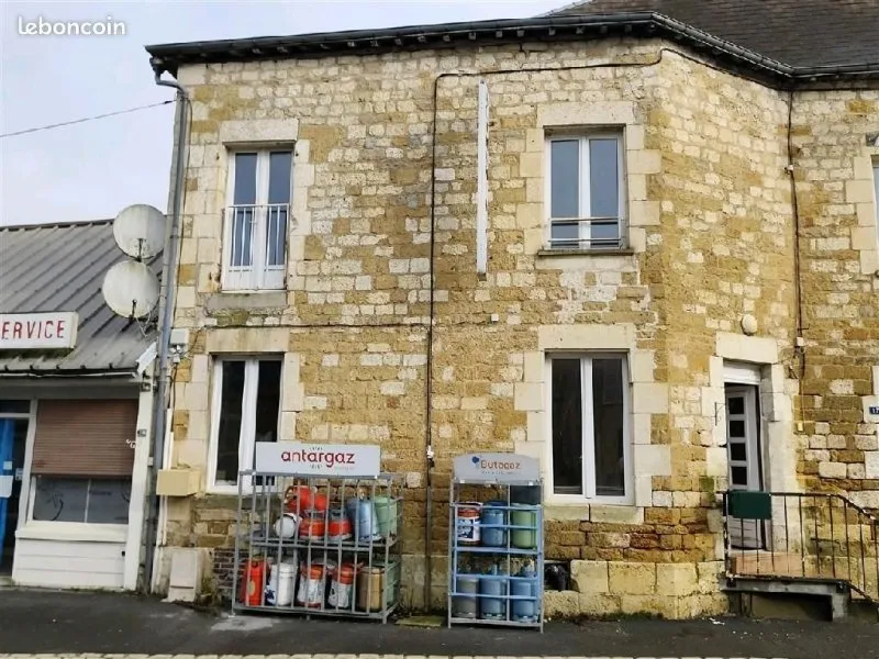 Photo 1