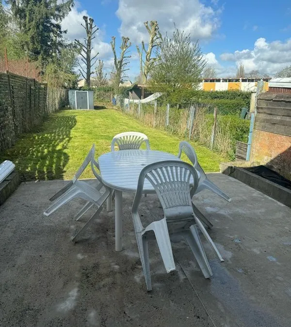 Photo 1