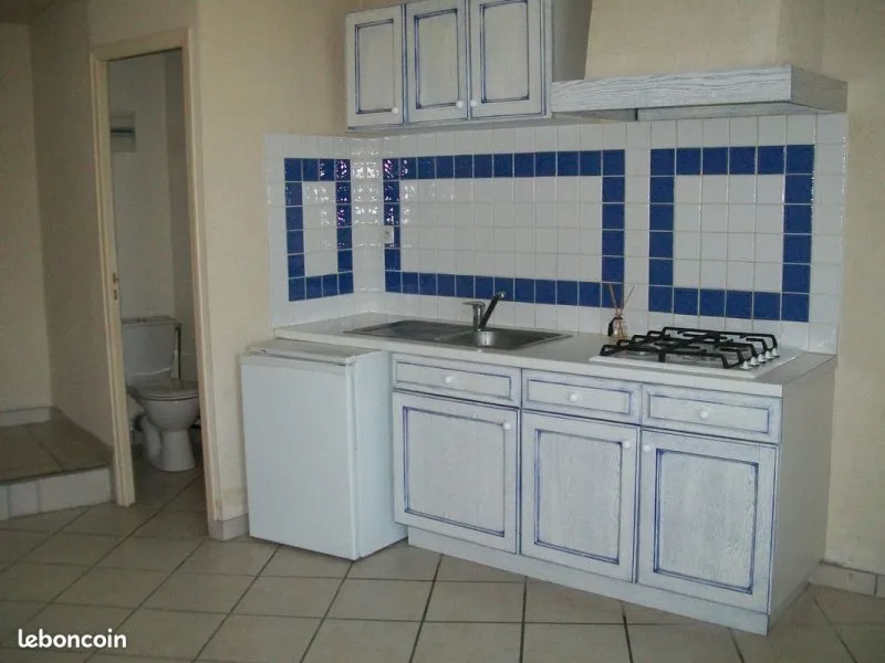 Photo 1