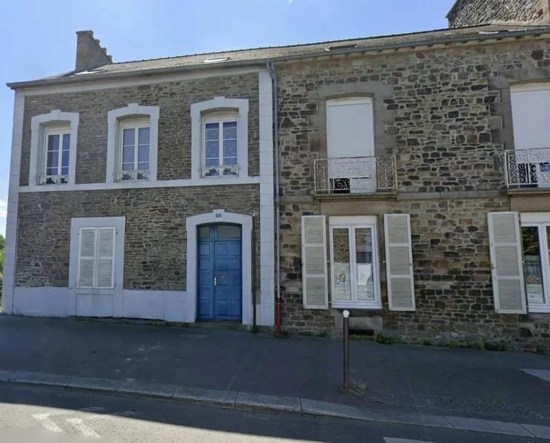 Photo 1