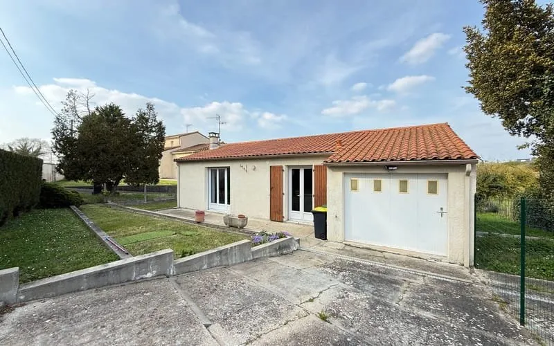 Photo 1