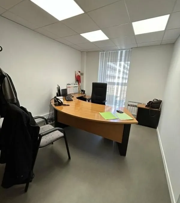 Photo 1