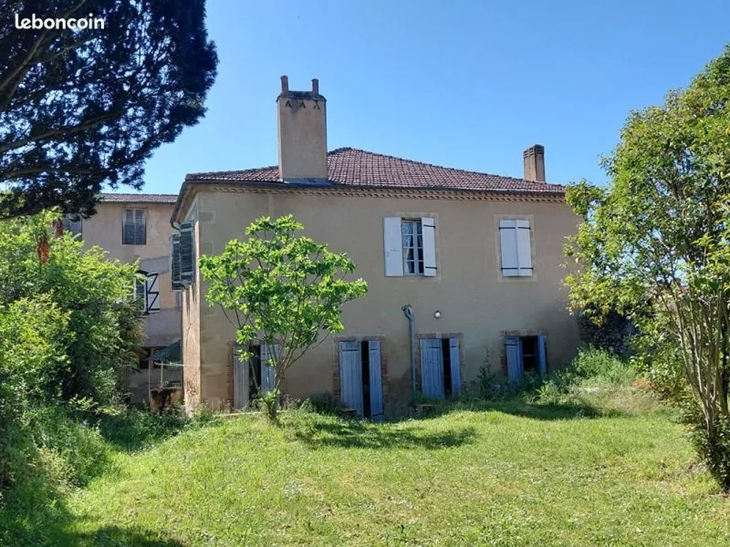 Photo 1