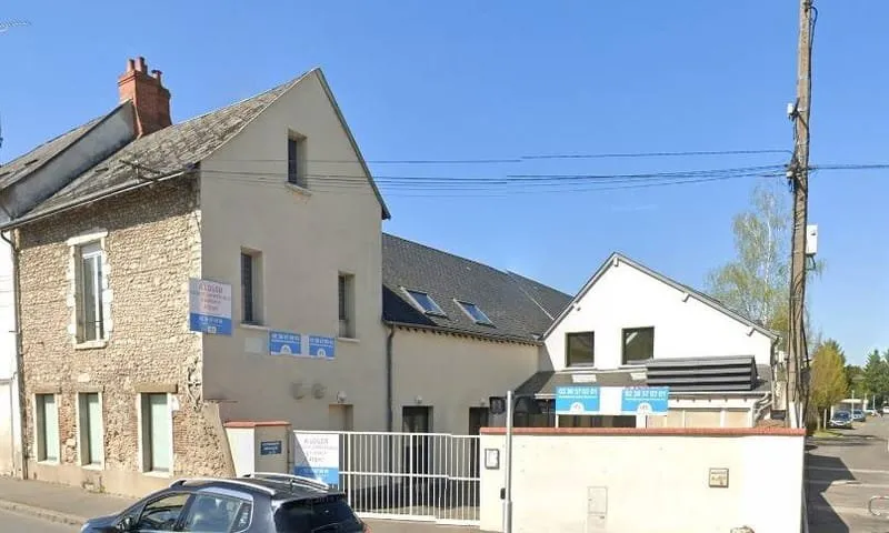 Photo 1