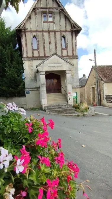 Photo 1