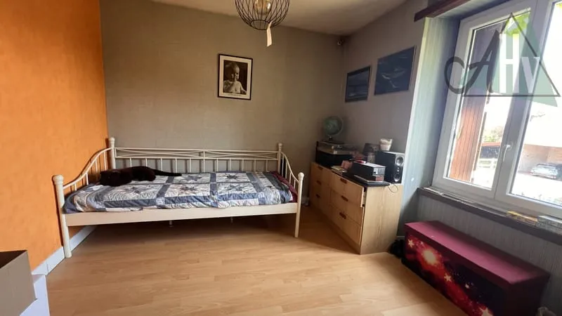 Photo 16