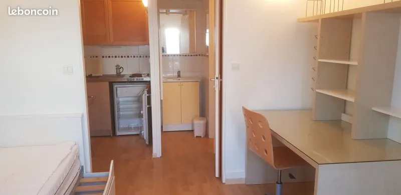 Photo 1