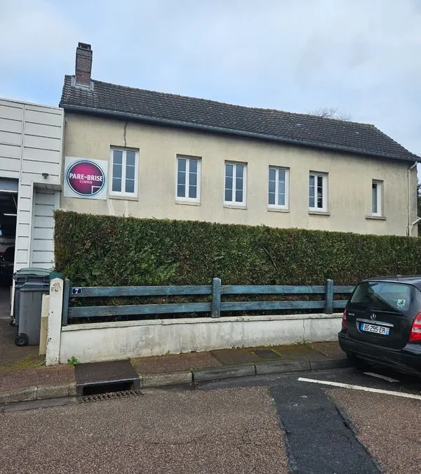 Photo 1