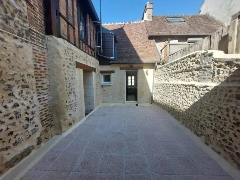Photo 19