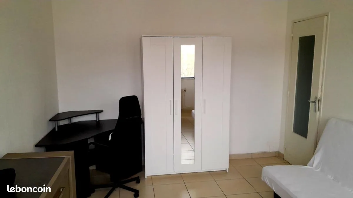 Photo 3