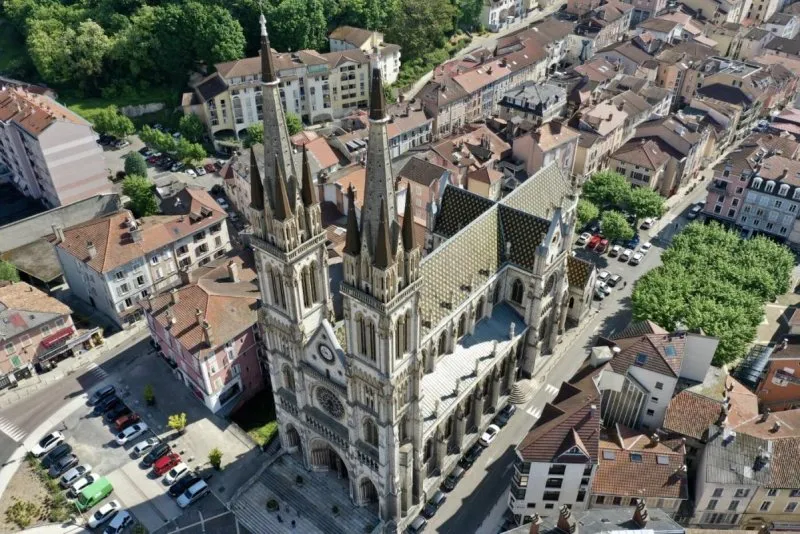 Photo 1