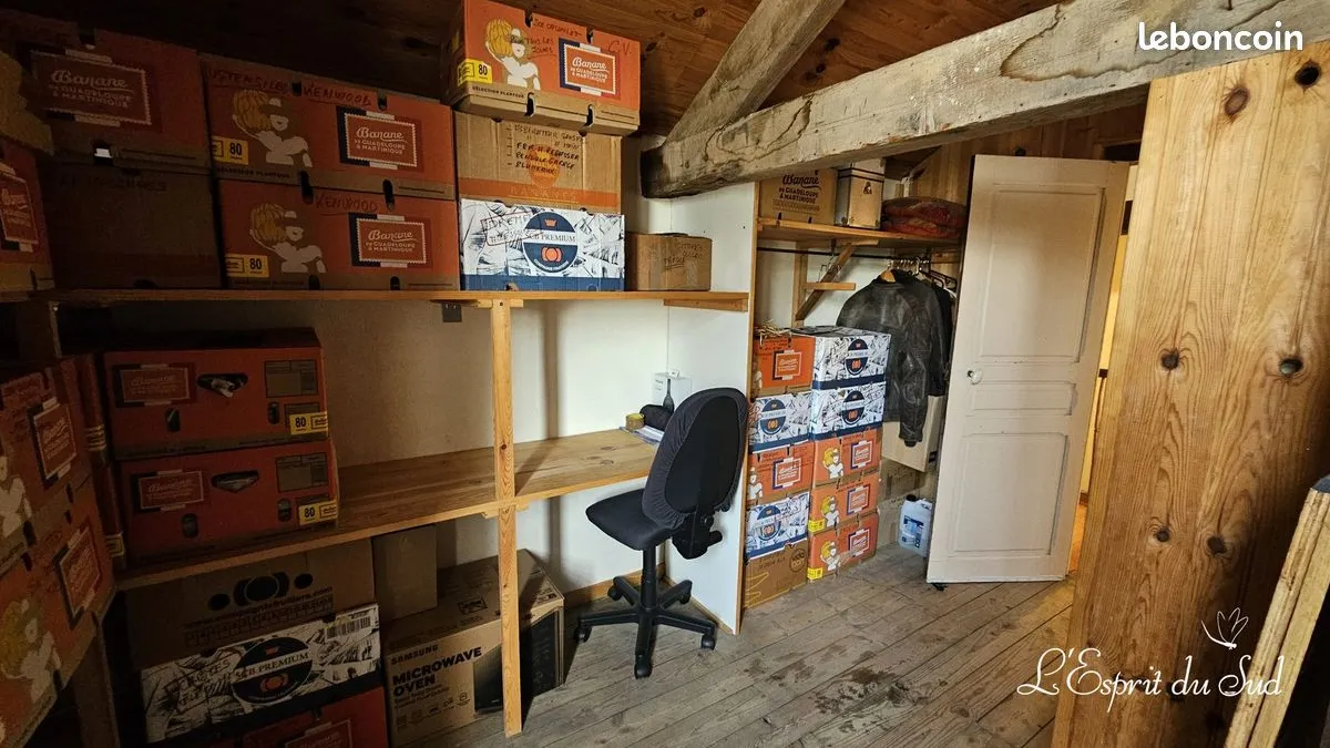 Photo 18