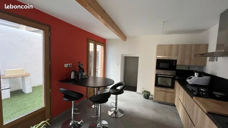 Photo 1