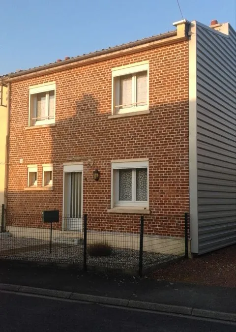 Photo 1