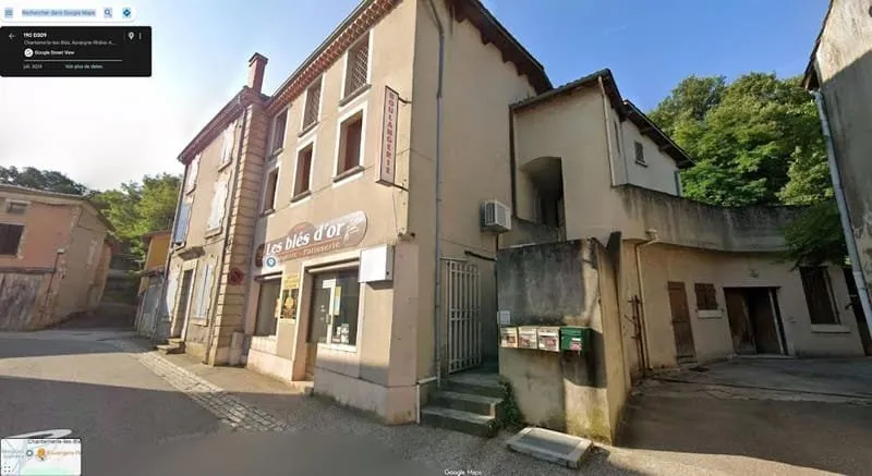 Photo 1