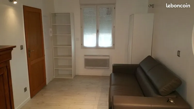 Photo 1