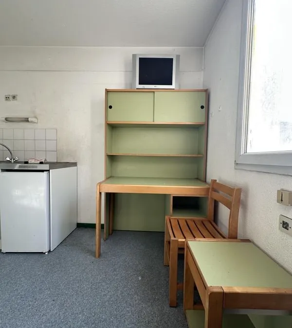 Photo 1