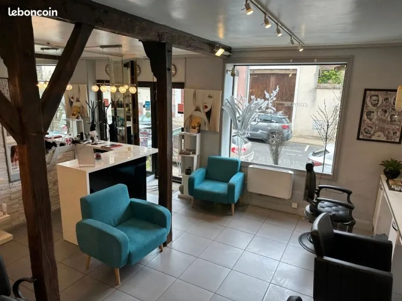 Photo 1