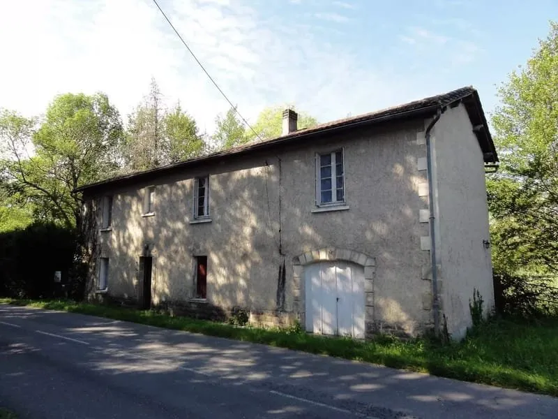 Photo 1