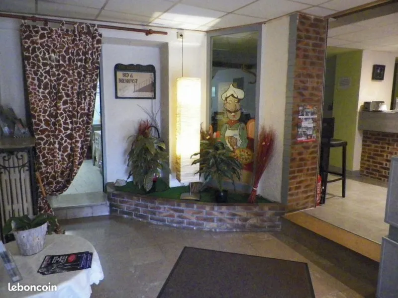 Photo 1