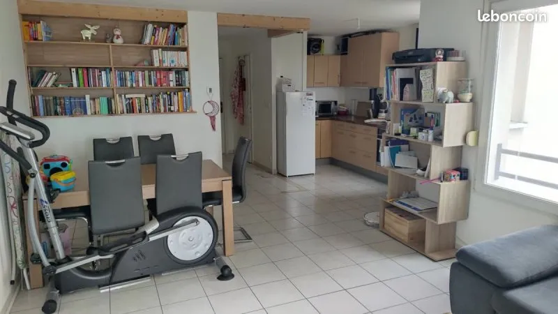 Photo 1