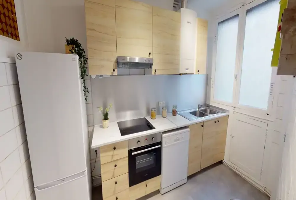 Photo 6