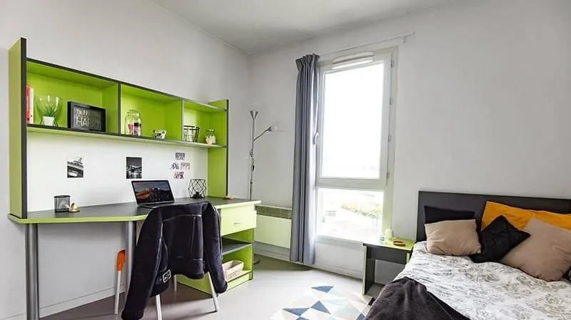 Photo 1