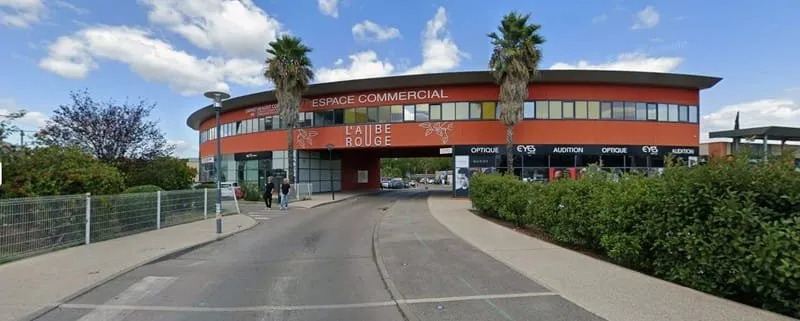 Photo 1