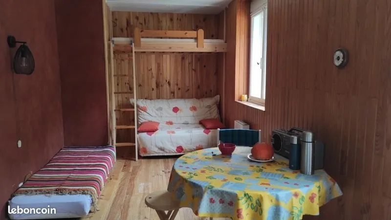 Photo 1