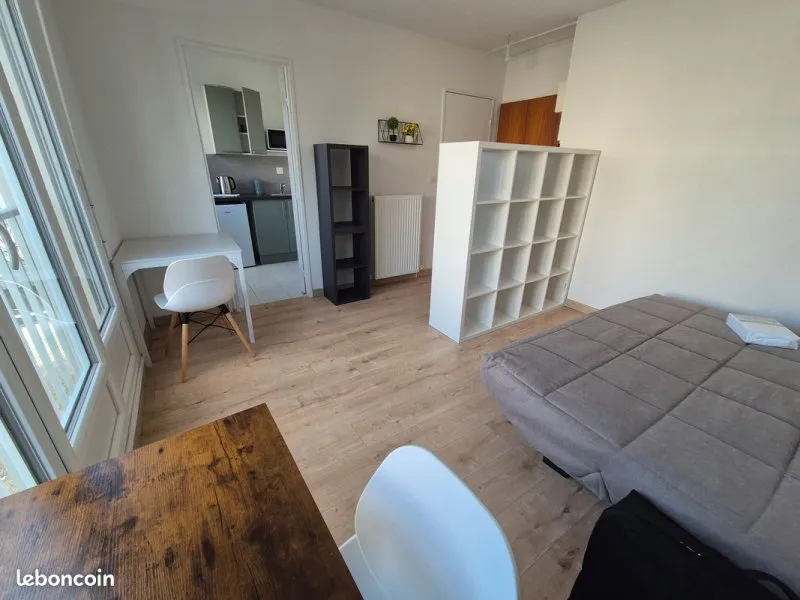 Photo 1