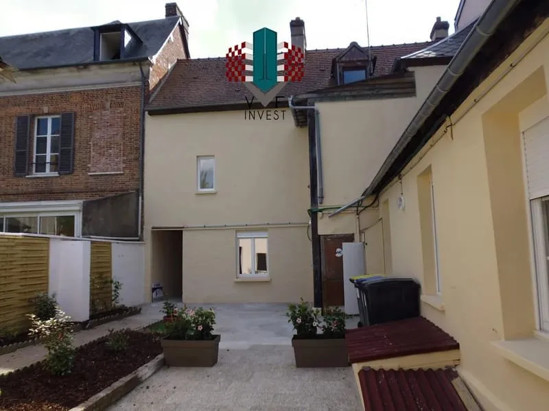 Photo 1