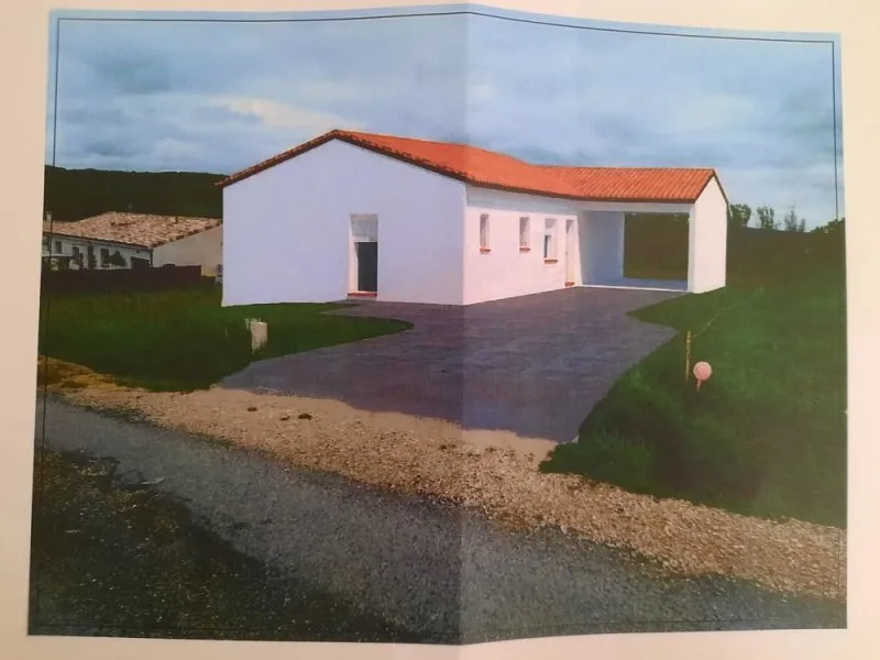 Photo 1